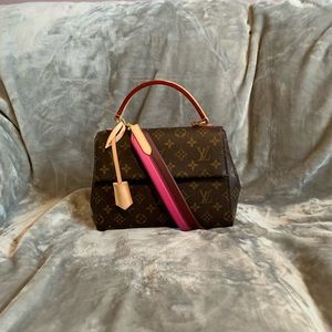 Authentic Louis Vuitton Cluny BB monogram Handbag
